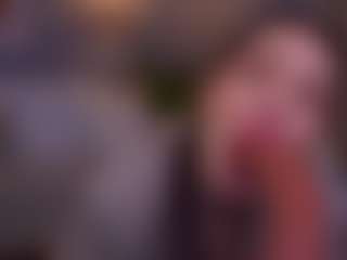 Bllowjoyy's Live Sex Cam Show
