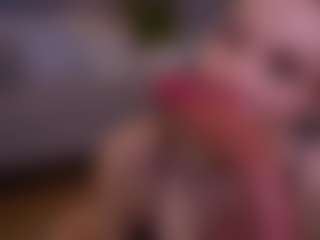 Bllowjoyy's Live Sex Cam Show