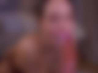 Bllowjoyy's Live Sex Cam Show