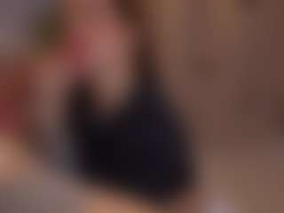 Bllowjoyy's Live Sex Cam Show
