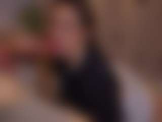 Bllowjoyy's Live Sex Cam Show