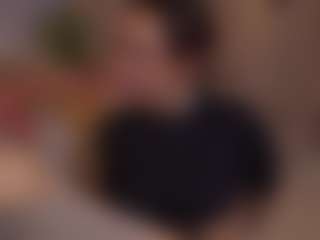 Bllowjoyy's Live Sex Cam Show