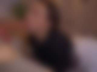 Bllowjoyy's Live Sex Cam Show