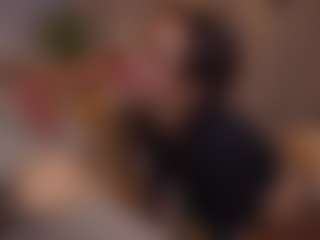 Bllowjoyy's Live Sex Cam Show