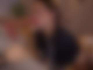 Bllowjoyy's Live Sex Cam Show