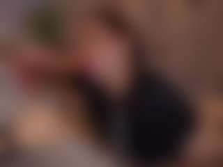 Bllowjoyy's Live Sex Cam Show