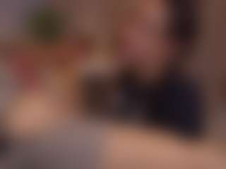 Bllowjoyy's Live Sex Cam Show