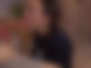 Bllowjoyy's Live Sex Cam Show