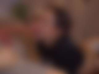 Bllowjoyy's Live Sex Cam Show