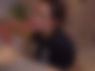 Bllowjoyy's Live Sex Cam Show