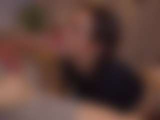 Bllowjoyy's Live Sex Cam Show