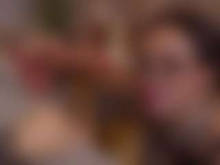 Bllowjoyy's Live Sex Cam Show