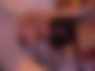 Bllowjoyy's Live Sex Cam Show