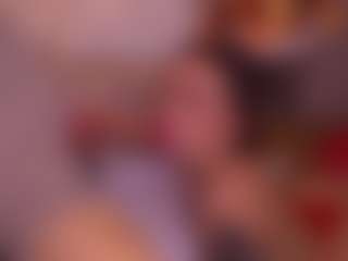 Bllowjoyy's Live Sex Cam Show