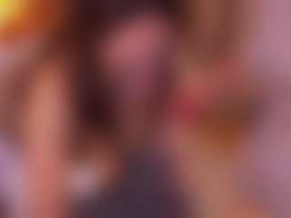 Bllowjoyy's Live Sex Cam Show
