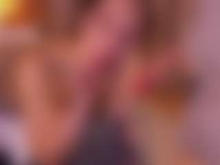 Bllowjoyy's Live Sex Cam Show