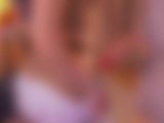 Bllowjoyy's Live Sex Cam Show
