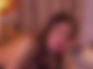 Bllowjoyy's Live Sex Cam Show