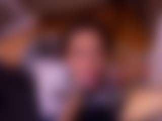 Bllowjoyy's Live Sex Cam Show