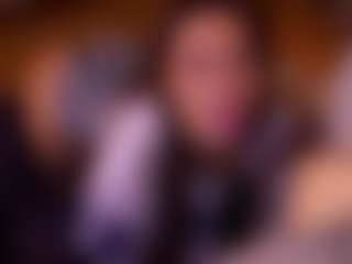 Bllowjoyy's Live Sex Cam Show