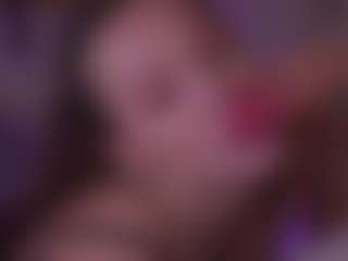 Bllowjoyy's Live Sex Cam Show