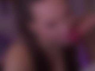 Bllowjoyy's Live Sex Cam Show