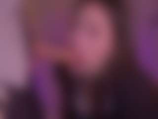 Bllowjoyy's Live Sex Cam Show