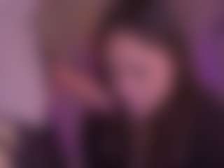 Bllowjoyy's Live Sex Cam Show