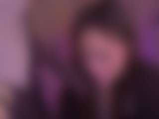 Bllowjoyy's Live Sex Cam Show