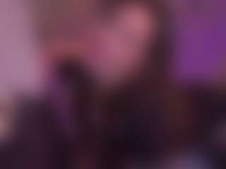 Bllowjoyy's Live Sex Cam Show