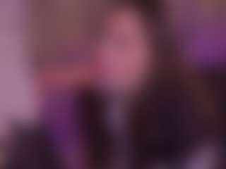 Bllowjoyy's Live Sex Cam Show
