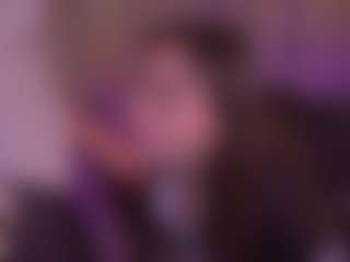 Bllowjoyy's Live Sex Cam Show