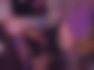 Bllowjoyy's Live Sex Cam Show
