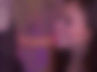 Live cam show with Bllowjoyy - Big Tits Curvy on SpankPalCams