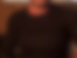 Live cam show with Kinkystar - Muscular on CSO-WL