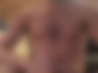 Live cam show with Kinkystar - Tease on live18s.com