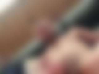 Live cam show with Kinkystar - Spank on studioflirtlive.com