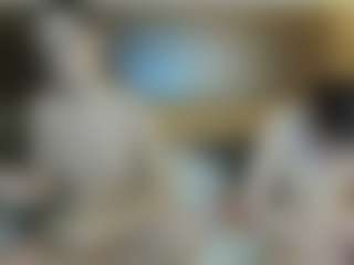 Live cam show with RoxySnowey - Teen (18+) on dasdasdadada.com