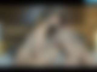 RoxySnowey's Live Sex Cam Show