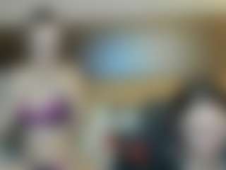 RoxySnowey's Live Sex Cam Show