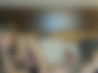 RoxySnowey's Live Sex Cam Show