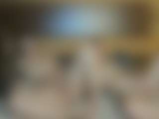 RoxySnowey's Live Sex Cam Show