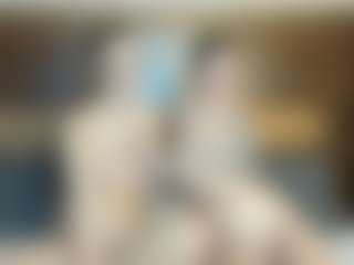 RoxySnowey's Live Sex Cam Show