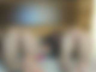 Live cam show with RoxySnowey - Blowjob on Milfs Live