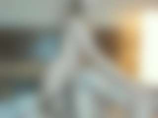 RoxySnowey's Live Sex Cam Show