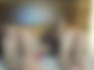 RoxySnowey's Live Sex Cam Show