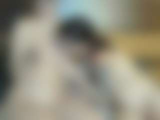 Live cam show with RoxySnowey - Tittyfuck on luckytryst.com