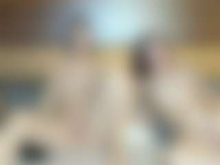 Live cam show with RoxySnowey - Tittyfuck on Camsoda