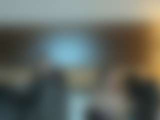 Live cam show with RoxySnowey - Teen (18+) on Hubzter Live
