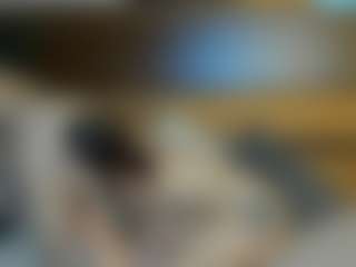 RoxySnowey's Live Sex Cam Show